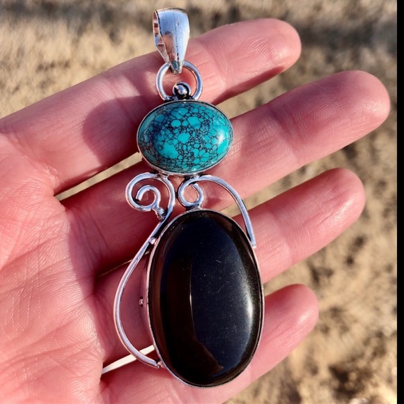 Sterling Silver Oval Turquoise And Onyx Pendant - Picture 1 of 5
